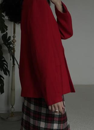 Розкішний яскраво червоний піджак 100% віскоза вінтаж3 фото
