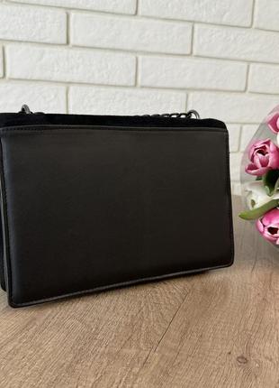 Стильная женская мини сумочка клатч ysl с цепочкой, маленькая сумка с венчиком брелком черная люкс качество5 фото