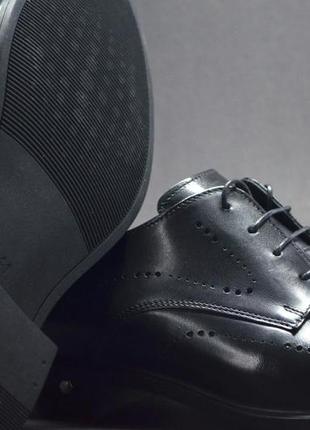 Мужские модные кожаные туфли полуброги черные ikos 27314 фото