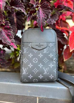 Мужская сумка слинг луи витон нагрудная туристическая louis vuitton кожаная через плечо деловая сумка черная8 фото