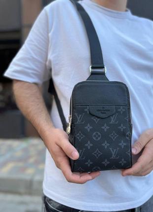 Мужская сумка слинг луи витон нагрудная туристическая louis vuitton кожаная через плечо деловая сумка черная10 фото