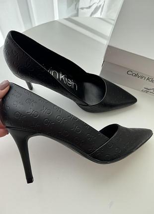 Туфлі calvin klein, розмір 39