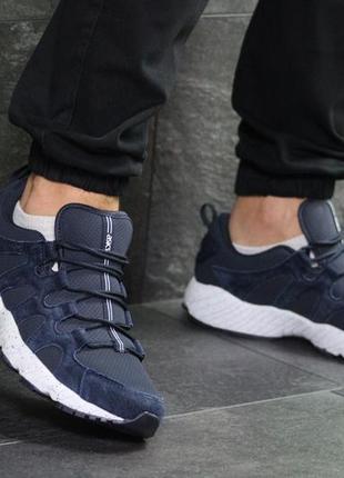 Чоловічі кросівки asics