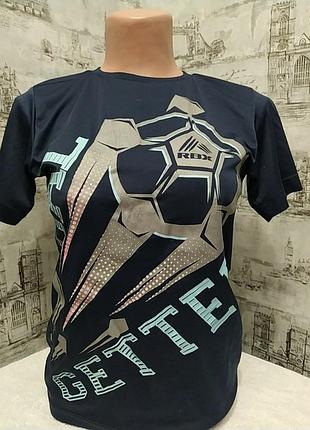 Синя футболка