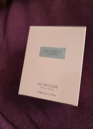 Victoria's secret so in love