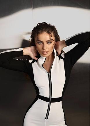 Білий чорний жіночий облягаючий комбінезон з довгим рукавом трендовий комбінезон5 фото
