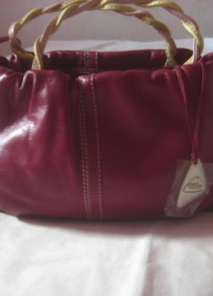 Маленькая сумочка tula, кожа, оригинал, цвет dark pink5 фото