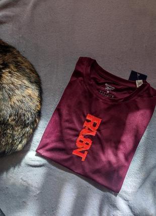 Спортивна футболка  reebok run essentials run fast bordo 

 ft1024