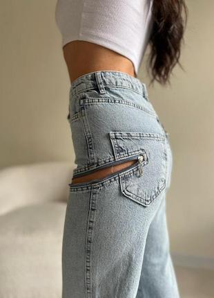 Женские весенние джинсы-трубы с окошками на молниях размеры 26-317 фото
