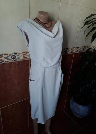 Офисное  голубое платье с воротом - водопадом