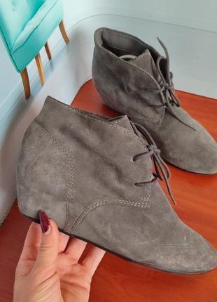 Nine west замшеві батальйони