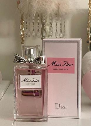 Парфумована вода miss dior rose n'roses 
dior