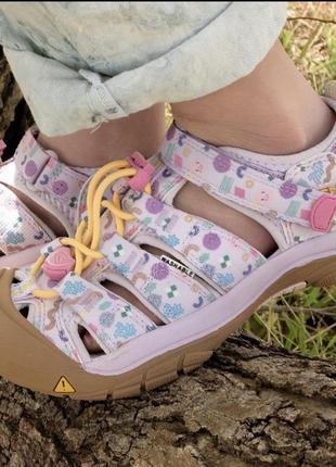 Продам нові фірмові капці keen, р.34,35,36,37,38,39