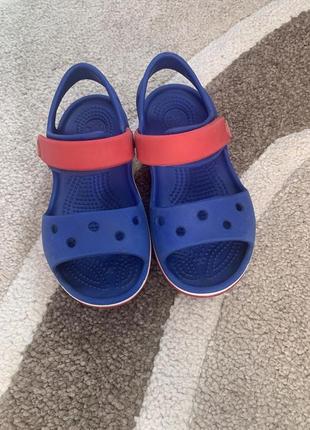 Сандалі crocs