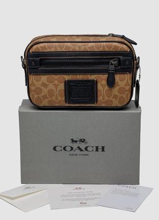 Чоловіча барсетка coach academy crossbody signature коричнева сумка через плече5 фото