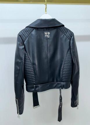 Куртка косуха в стилі wang чорна коротка