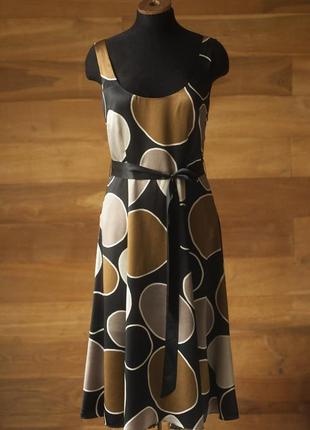 Черное шелковое платье с абстрактным принтом миди женское laura ashley, размер xs, s