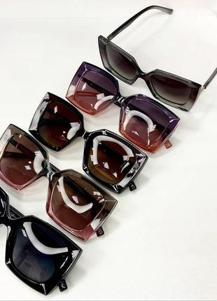 Сонцезахисні окуляри жіночі бузково-сірі2 фото