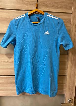 Продам чоловічу футболку adidas