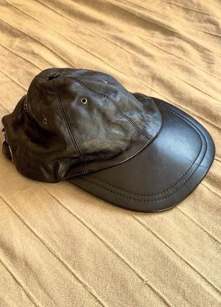 Mercedes-benz leather cap slk collection