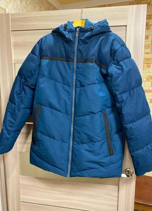 Продам чоловічий пуховик