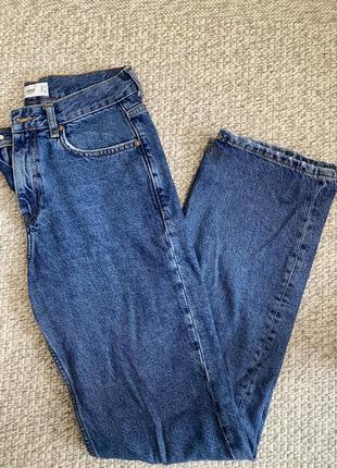 Темно сині класичні джинси mango (mng)2 фото