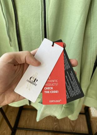 Мужская зип худи cp company салатового цвета