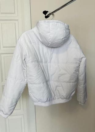 Куртка на синтепоні біла3 фото