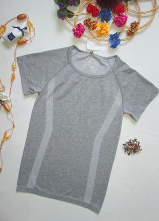 Суперова спортивна безшовна зональна футболка сірий меланж workout atmoaphere.