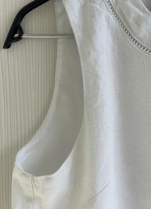 Ошатна біла лляна сукня.4 фото