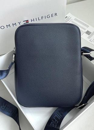Мужская сумка через плечо tommy hilfiger синий брендовая барсетка с плечевым ремнем в подарочной упаковке4 фото