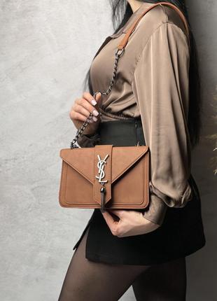 Женская кожаная сумка yves saint laurent коричневая сумочка на цепочке ysl сен лоран в подарочной упаковке6 фото