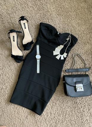 Сукня платье жіноча