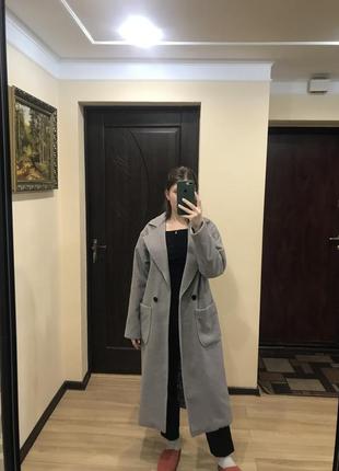 Пальто жіноче