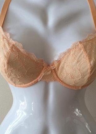 Дуже гарний бюстгальтер на м'якій чашці tex underwear 85/c