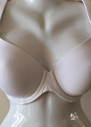 Бюстгальтер з високоякісних формованих чашками lingerie 80/e