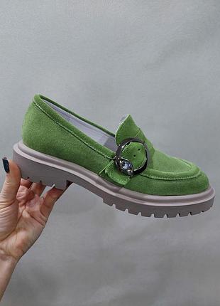 Лофери жіночі