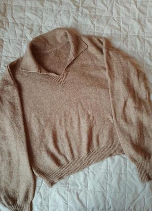 Трендовий светр з коміром поло1 фото