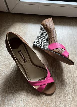 Нереальні босоніжки8 фото