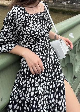 Чорно-біла сукня міді від українського виробника6 фото