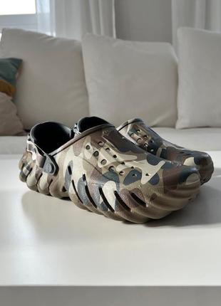 Сабо crocs echo camo redux, м76 фото