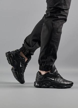 Чоловічі кросівки nike air max tn plus all black white leather  мужские кроссовки найк тн плюс чорные7 фото