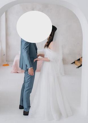Весільна сукня, а-силует, відкриті плечі, блискуча, ідеальний стан5 фото