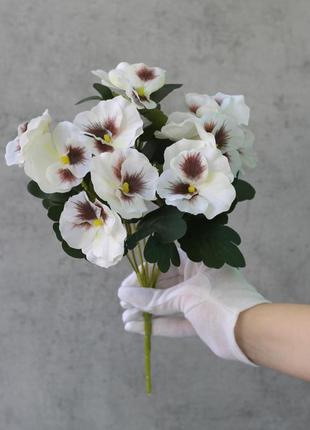 Искусственный букет анютины глазки, белого цвета, 32 см. цветы премиум-класса для интерьера, декора1 фото