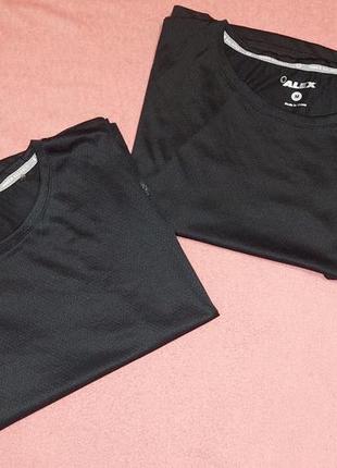 Жіноча спортивна футболка укорочена розмір м в ідеальному стані2 фото