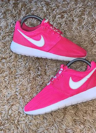 Кроссовки nike roshe run оригинал4 фото