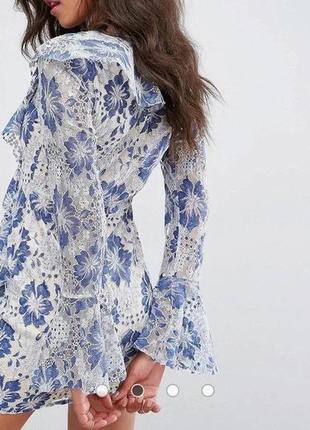 Мереживна коротка сукня з квітковим принтом з довгими рукавами від missguided3 фото
