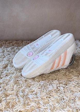 Кроссовки adidas оригинал3 фото