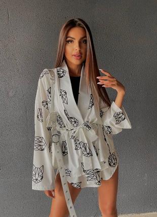 Костюм шёлк в принт кимоно с поясом и шорты6 фото