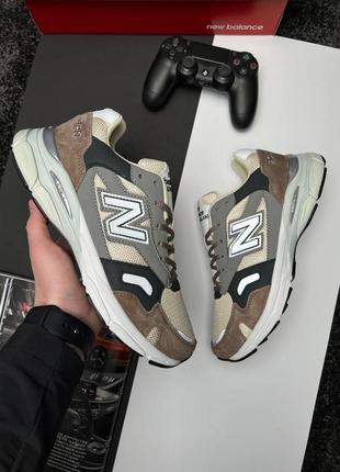 Чоловічі кросівки New Balance 580 Re-Engineered "Tuxedo"